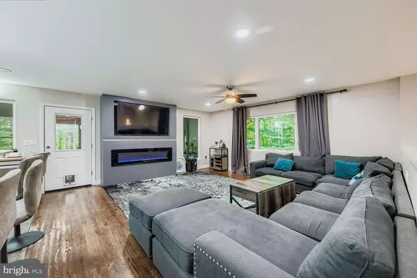 Edgewater, MD 21037,3203 BREZINA PL