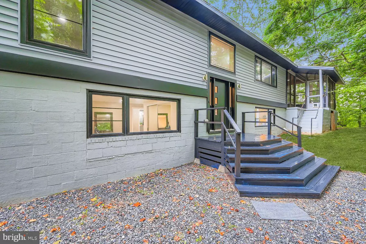 Edgewater, MD 21037,3203 BREZINA PL