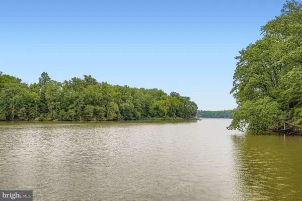 Edgewater, MD 21037,3203 BREZINA PL