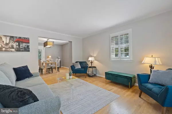 Chevy Chase, MD 20815,6721 KENWOOD FOREST LN #45