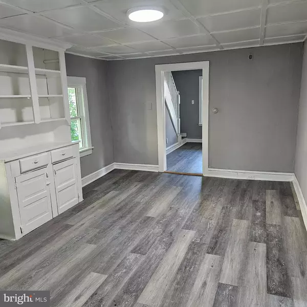 Vineland, NJ 08360,629 E QUINCE ST