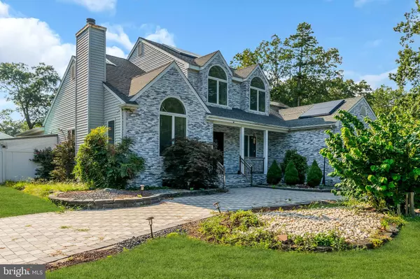 Jackson, NJ 08527,592 OLLIE BURKE RD