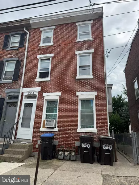 650 CORSON ST, Norristown, PA 19401