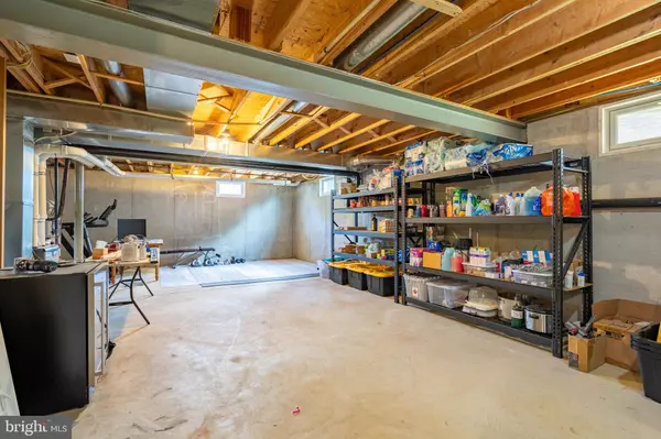 Swedesboro, NJ 08085,40 CHESTNUT HILL CT