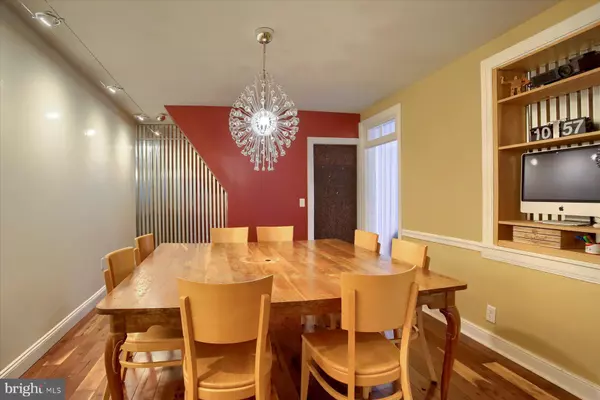 Mechanicsburg, PA 17055,308 E MAIN ST