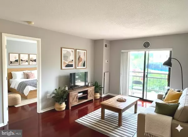 Washington, DC 20007,2111 WISCONSIN AVE NW #420