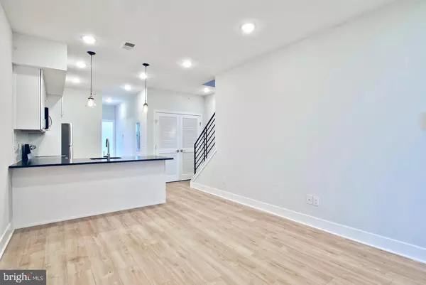 Philadelphia, PA 19122,2130 N 2ND ST #3