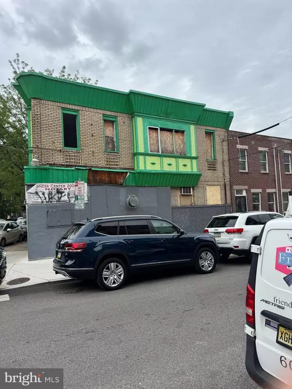 Philadelphia, PA 19146,2041 WHARTON ST