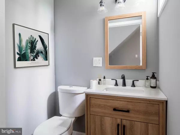 Philadelphia, PA 19132,2327 N CARLISLE ST #1