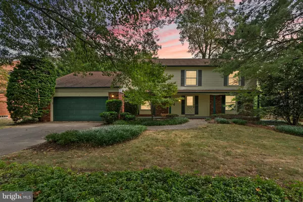11111 LAMPLIGHTER LN,  Potomac,  MD 20854