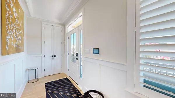 Margate City, NJ 08402,212 N PEMBROKE AVE