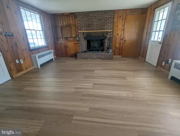 Martinsburg, WV 25404,801 E MOLER AVE