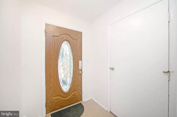 Southampton, NJ 08088,38 GRAMERCY PL