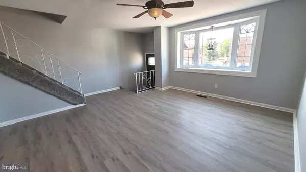 Philadelphia, PA 19154,3654 GENESEE DR