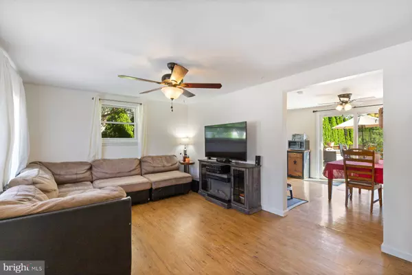 Dover, PA 17315,2755 ANITA DR