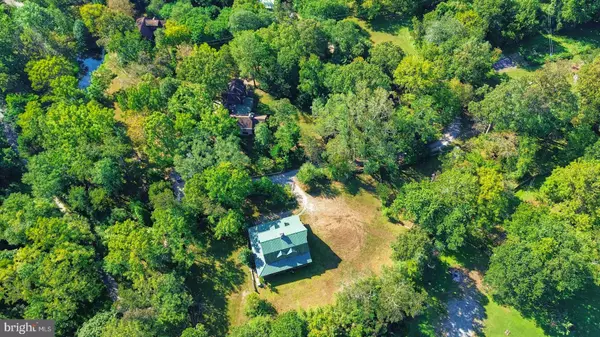 Fairfax, VA 22030,5250 WINFIELD RD