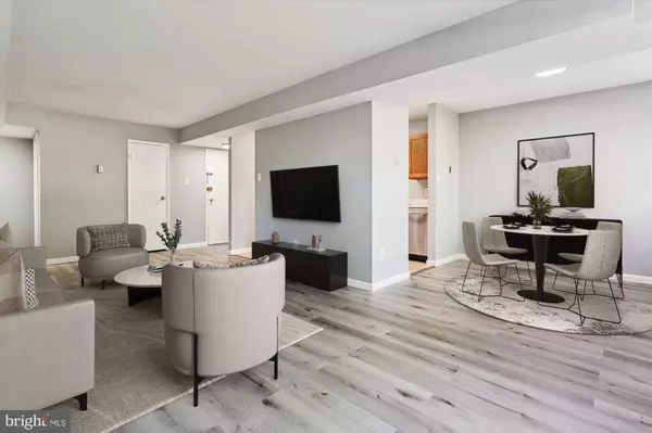 Alexandria, VA 22312,527 N ARMISTEAD ST #T3