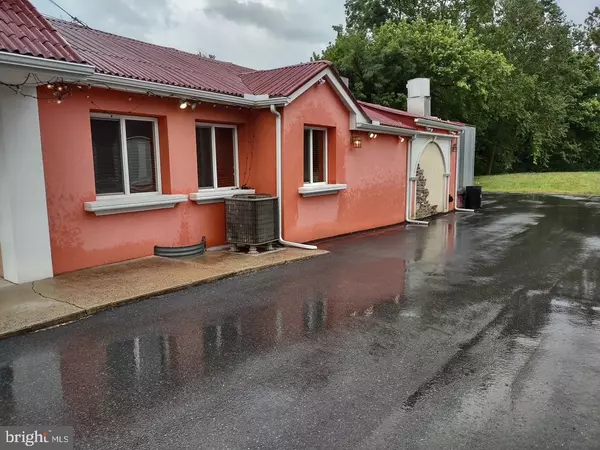 Chambersburg, PA 17201,408 LOUDON ST W