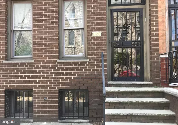 1120 JACKSON ST, Philadelphia, PA 19148