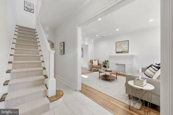 Washington, DC 20007,2417 HUIDEKOPER PL NW