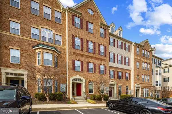 Elkridge, MD 21075,7211 DARBY DOWNS #7211