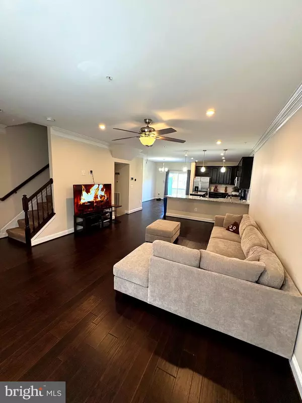 Crofton, MD 21114,1304 QUIET LAKE CV