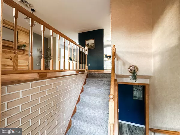 Cresaptown, MD 21502,15104 TRULY DR SW