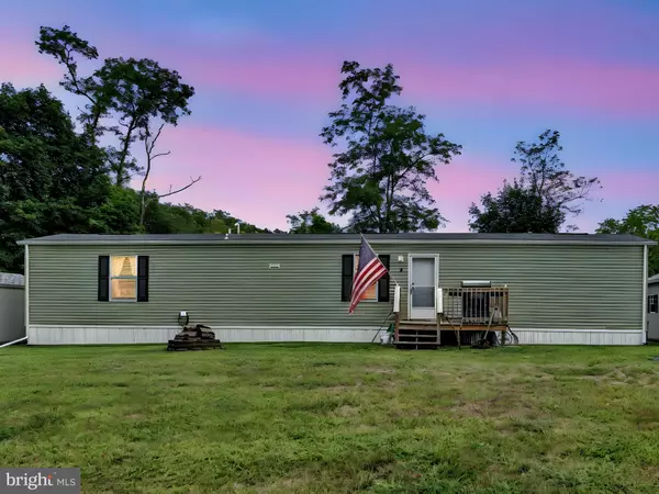 Port Carbon, PA 17965,2 CENTER ST