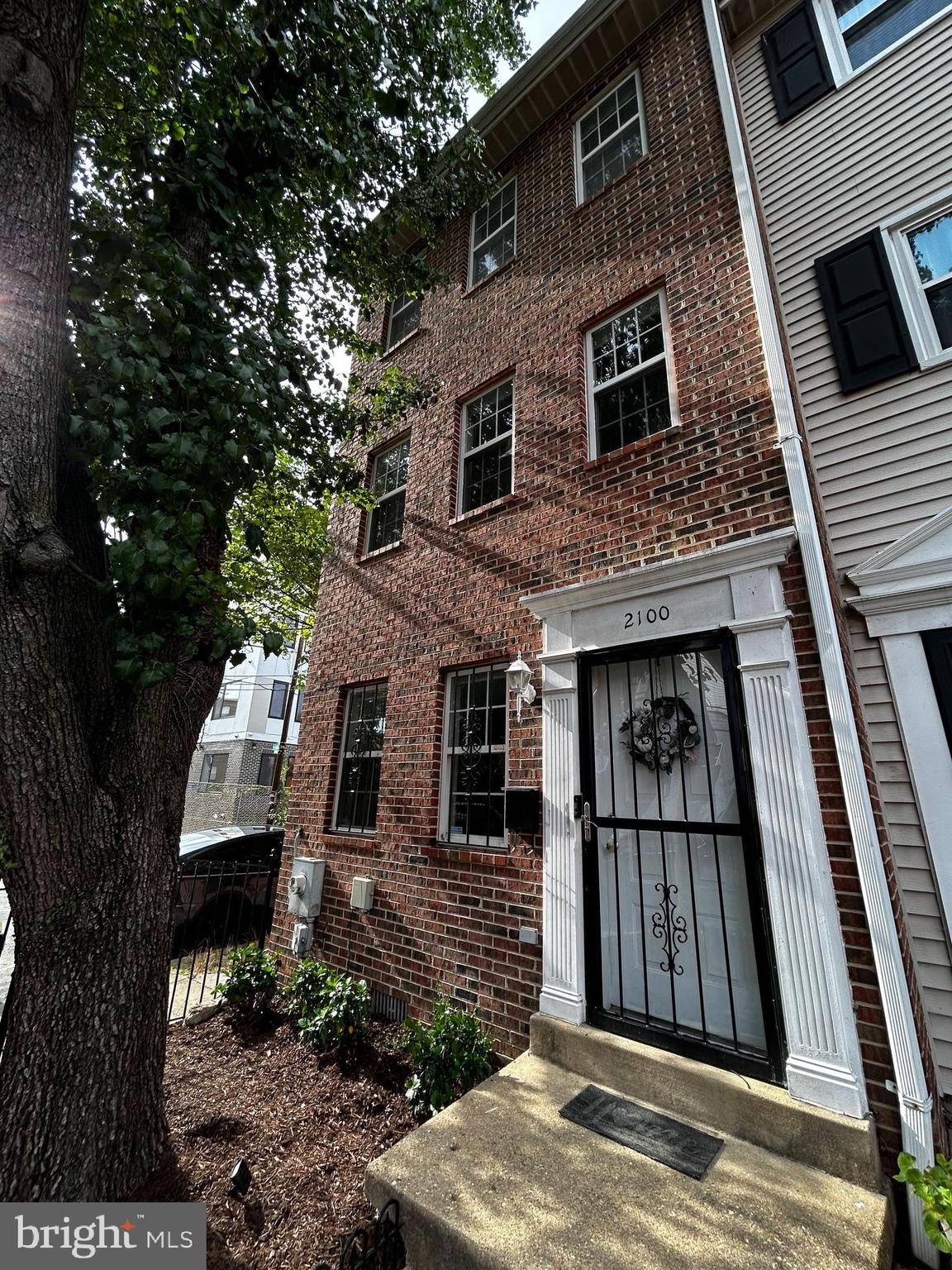 Washington, DC 20020,2100 YOUNG ST SE
