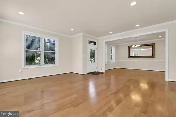 Silver Spring, MD 20906,13825 FOGGY GLEN DR