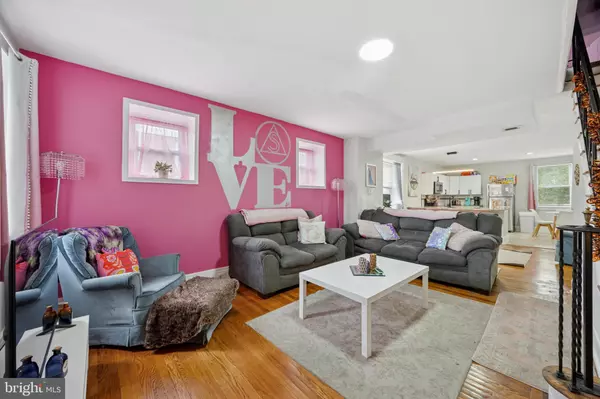 Upper Darby, PA 19082,142 SPRINGTON RD