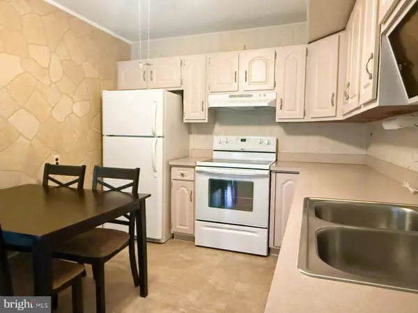 Newark, DE 19711,217 S DILLWYN RD