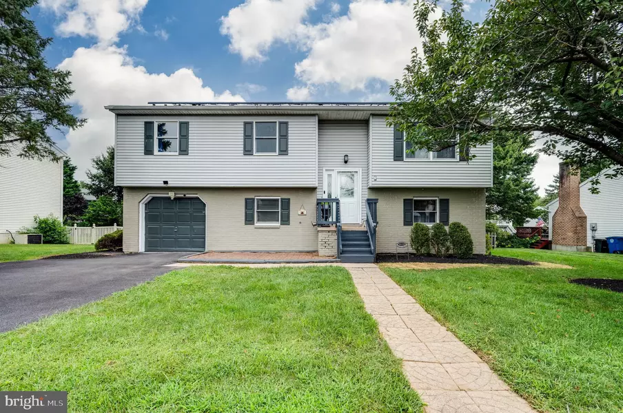 520 OAK ST, Leesport, PA 19533