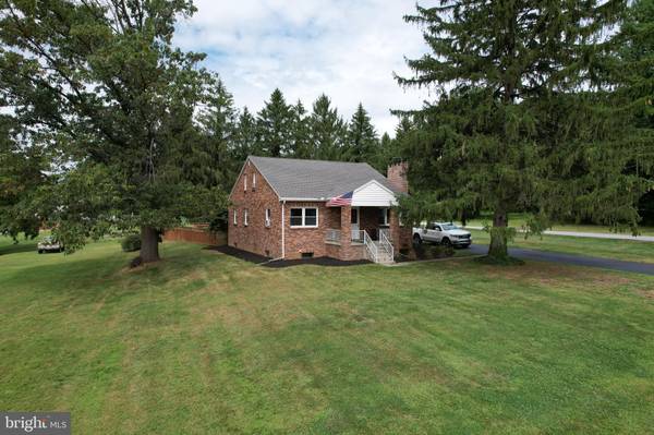 641 PARADISE RD, York, PA 17406