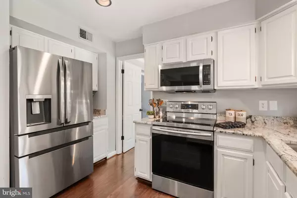 Sterling, VA 20165,1 FOXMORE CT