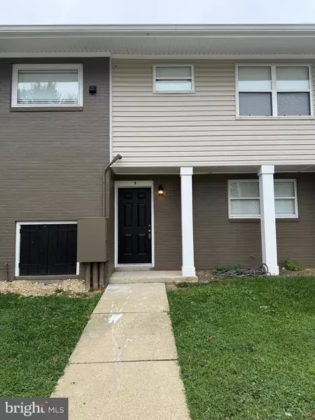 2050 NIKE DR #9, Waldorf, MD 20601