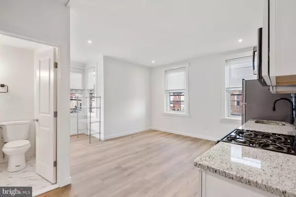 Philadelphia, PA 19146,1232 S 26TH ST #2