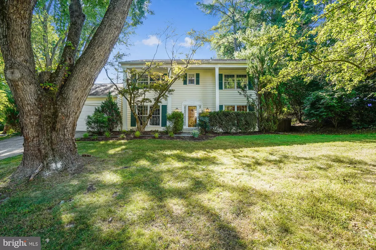 Potomac, MD 20854,12119 GREENLEAF AVE