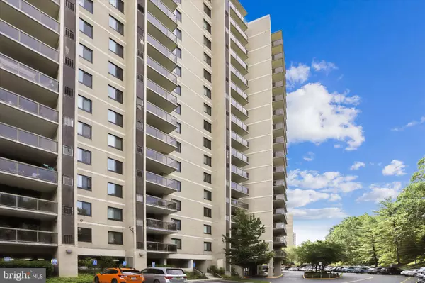 Alexandria, VA 22304,307 YOAKUM PKWY #406