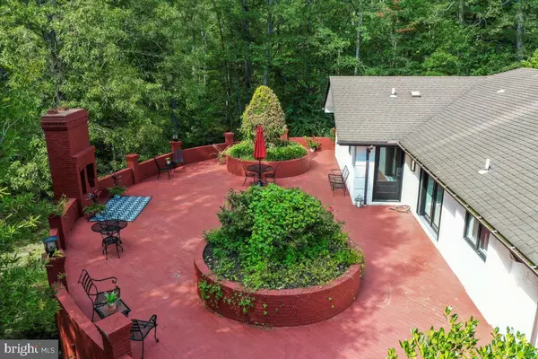 Front Royal, VA 22630,249 MINERAL SPRINGS DR