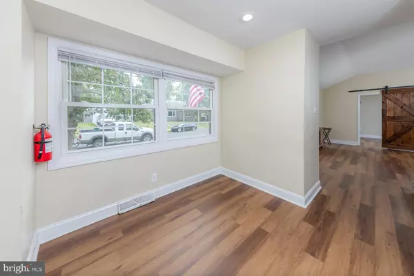 West Deptford, NJ 08096,719 SHIELDS AVE