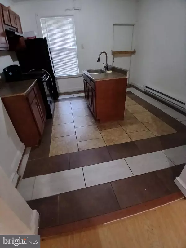 Baltimore, MD 21216,608 CLAYMONT AVE