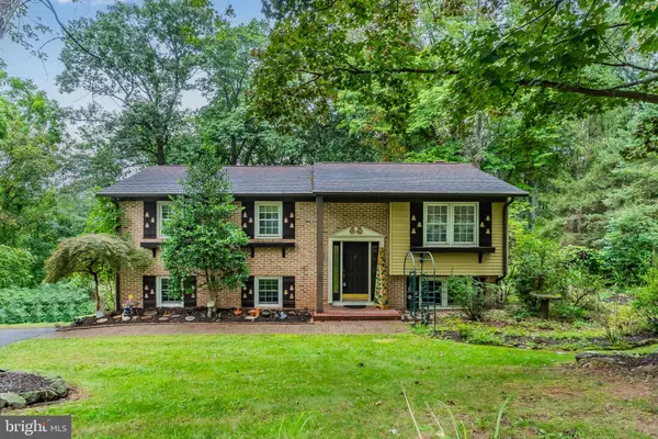 20 RAMBLEWOOD DR, Etters, PA 17319