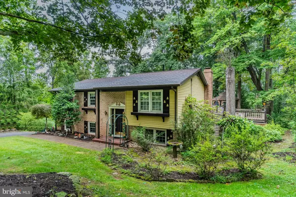 Etters, PA 17319,20 RAMBLEWOOD DR