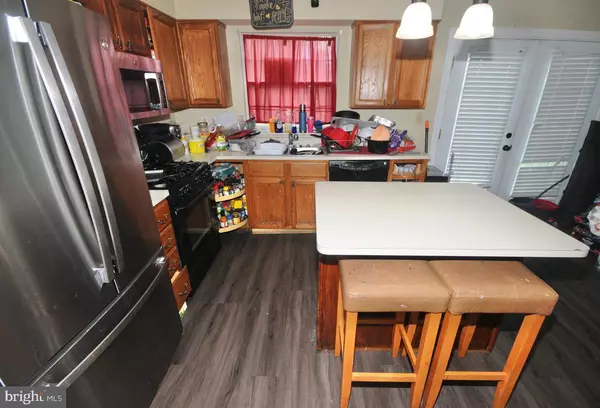 Sicklerville, NJ 08081,7 ELSWORTH CT