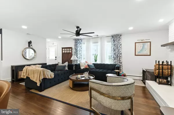 Toms River, NJ 08753,1901 SHADY LN