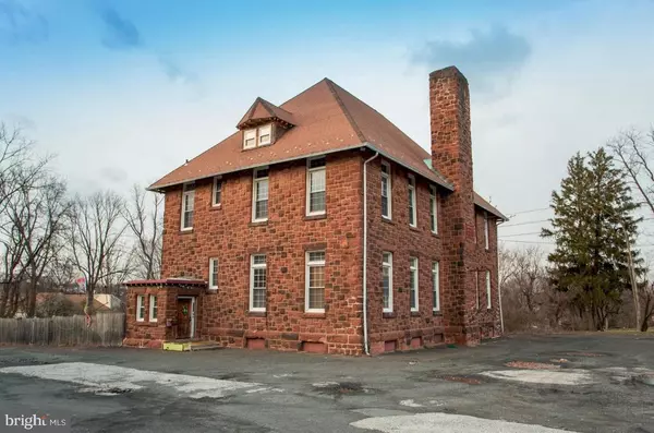 Philadelphia, PA 19116,13250 TREVOSE RD