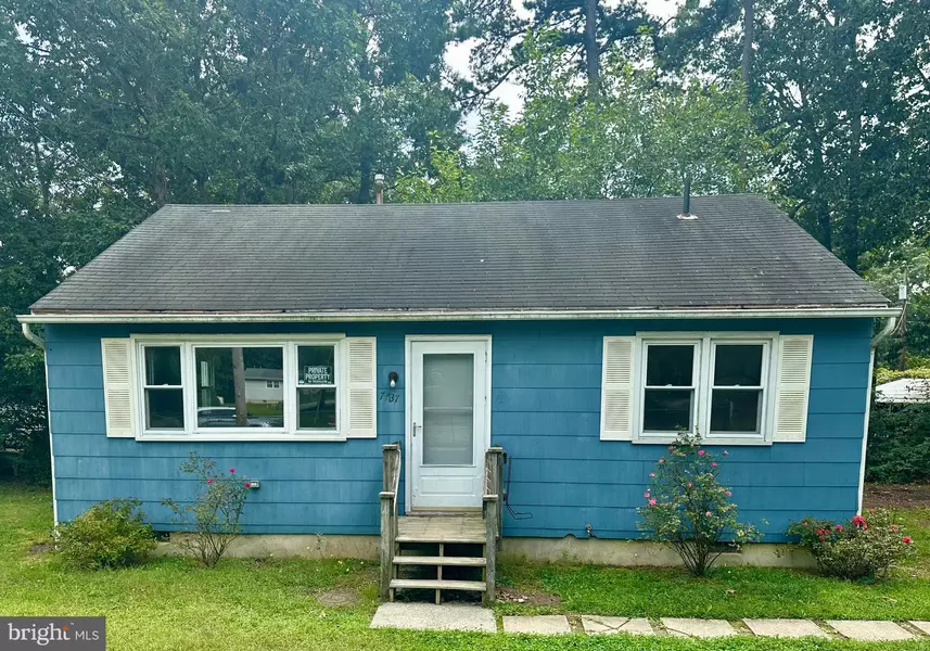 7737 RAYMOND DR, Millville, NJ 08332