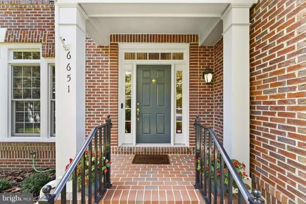 Falls Church, VA 22043,6651 AVIGNON BLVD