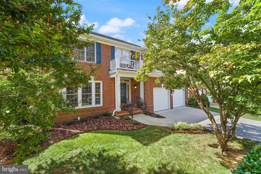 6651 AVIGNON BLVD, Falls Church, VA 22043